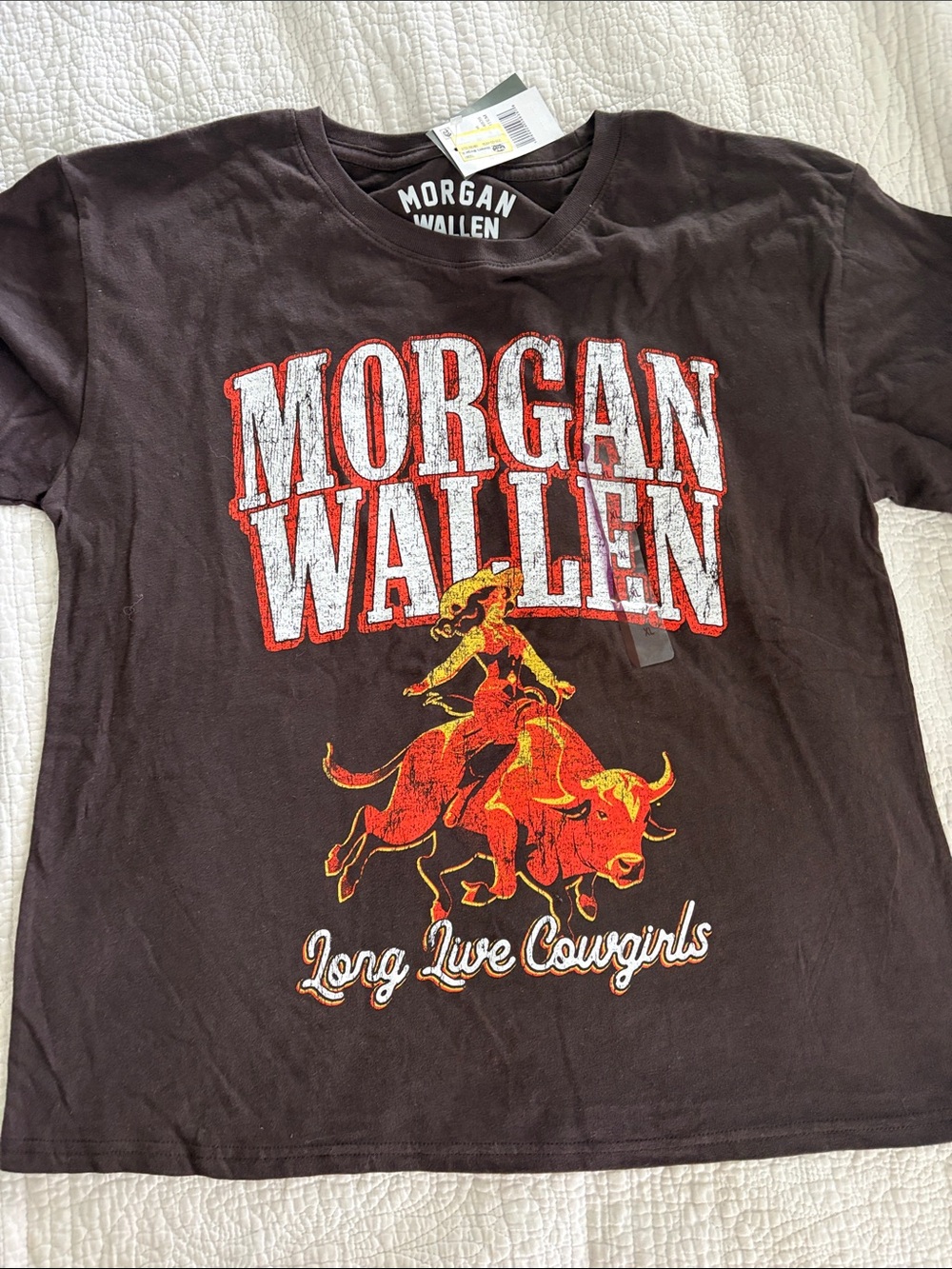 Morgan Wallen Women's Black Graphic Short Sleeve Tee - 'Long Live Cowgirls'